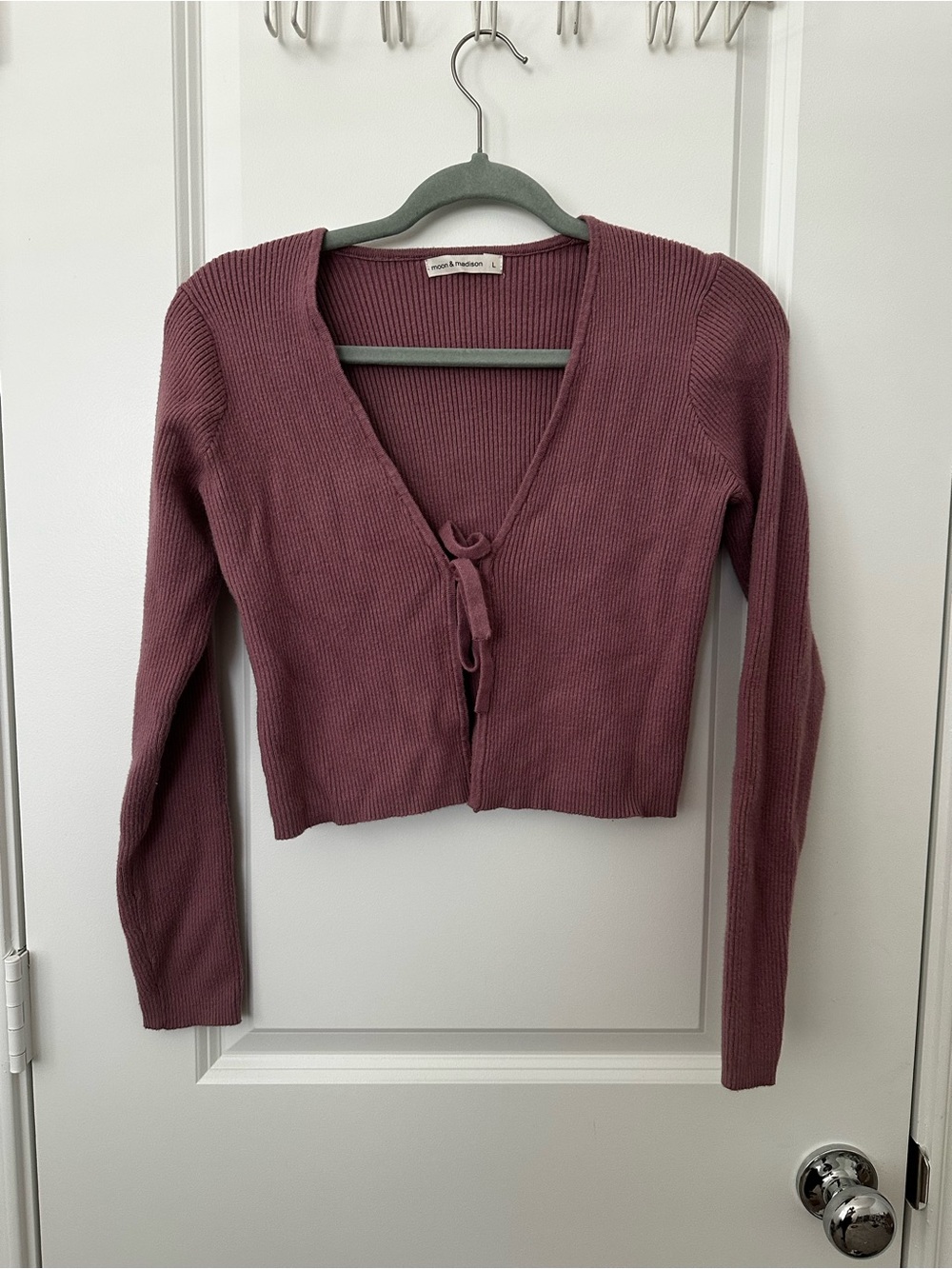 Moon & Madison Ribbed Tie-Front Crop Cardigan